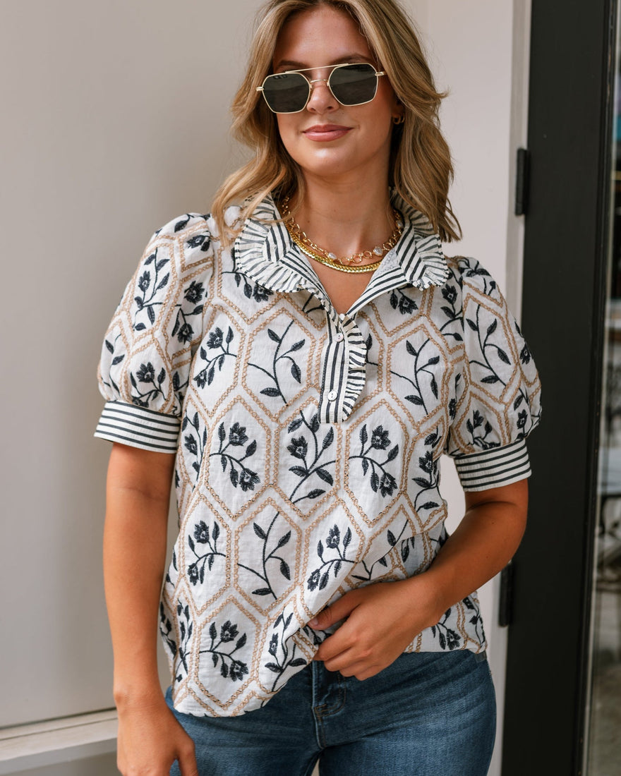 Morgan Cream Multi Floral Short Sleeve Top - front view