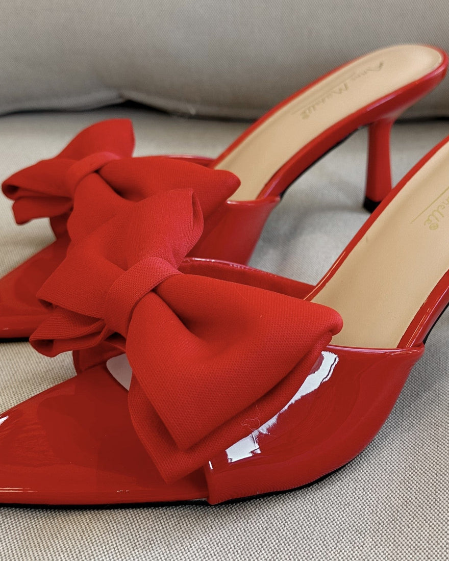 Winter Accessories That Elevate Every Outfit