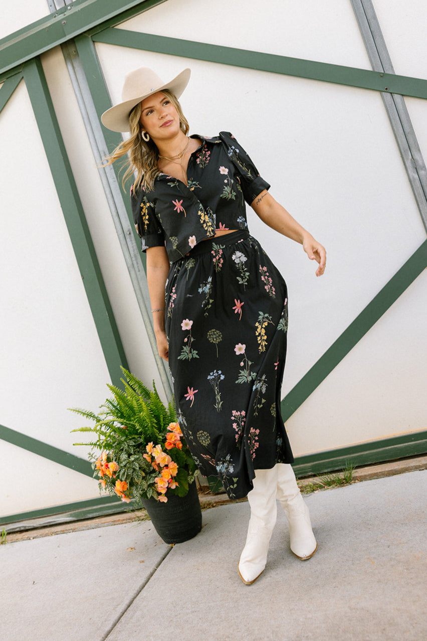 Maria Black Multi Floral Cropped Button-Up Top- full body view