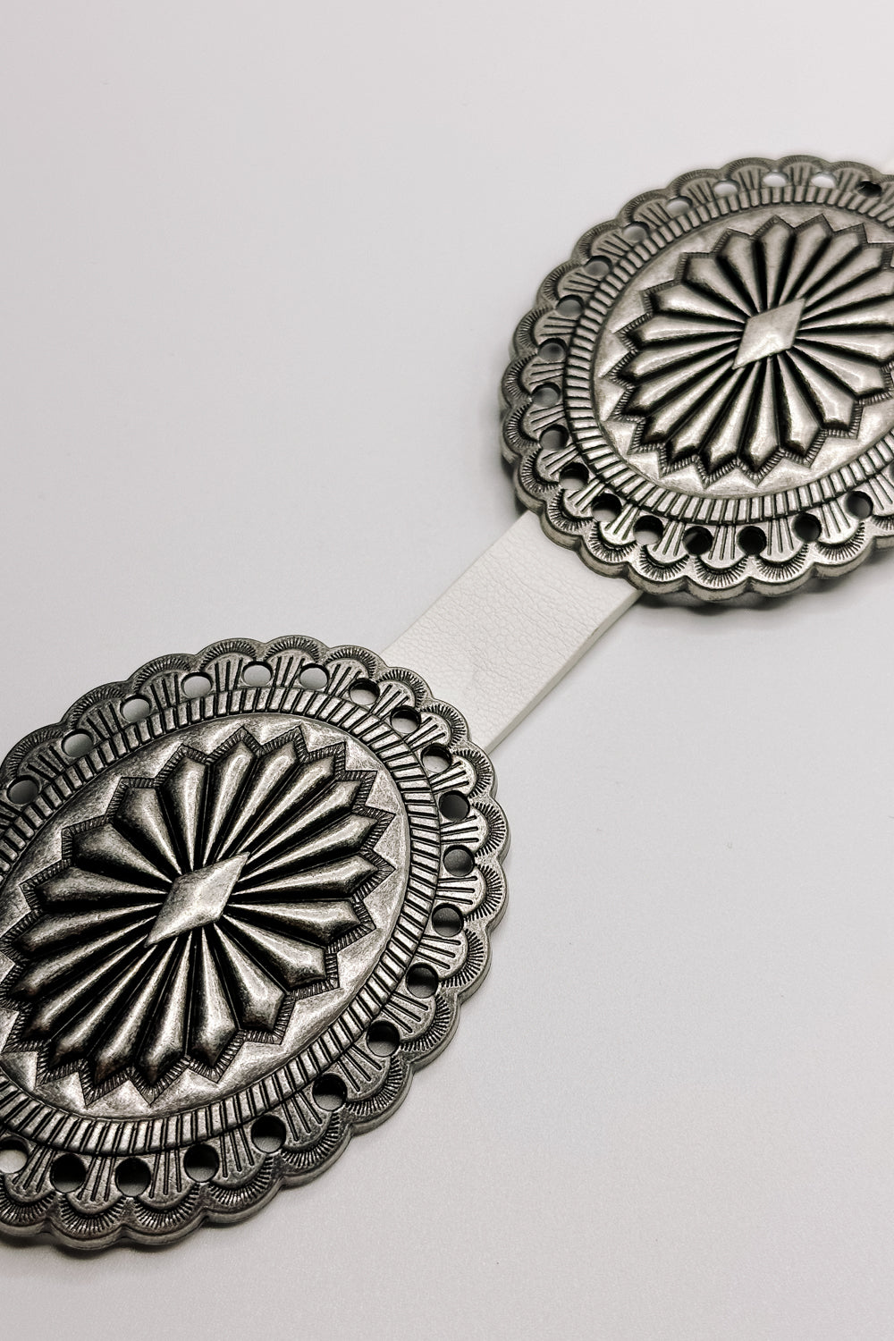 Veronica White & Silver Belt - close up of medallions