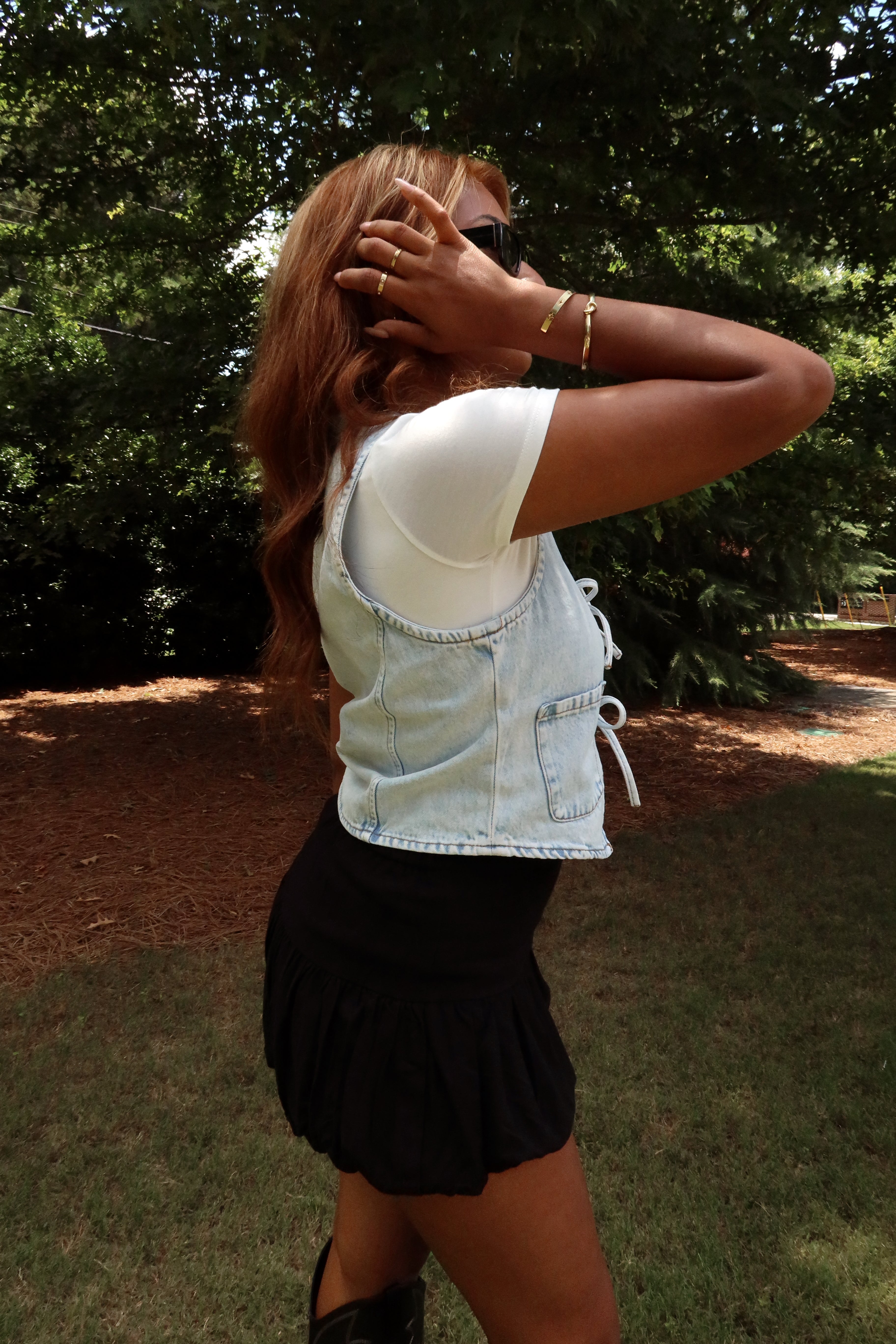 Vera Light Wash Front Ties Vest- side view