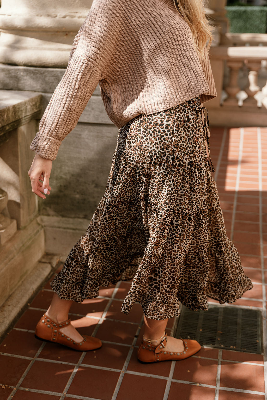 Elodie Leopard Midi Skirt- close up side view