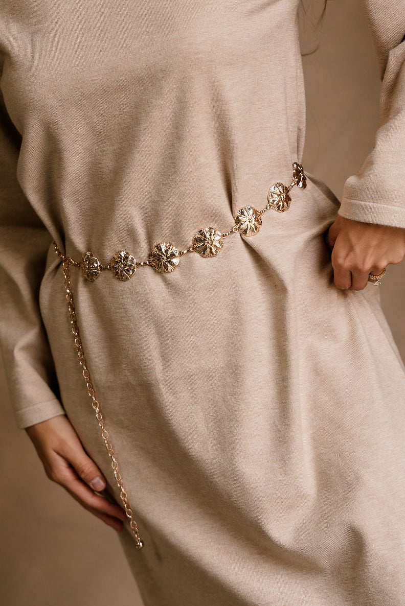 Ophelia Gold Medallion Chain Link Belt - close up front view