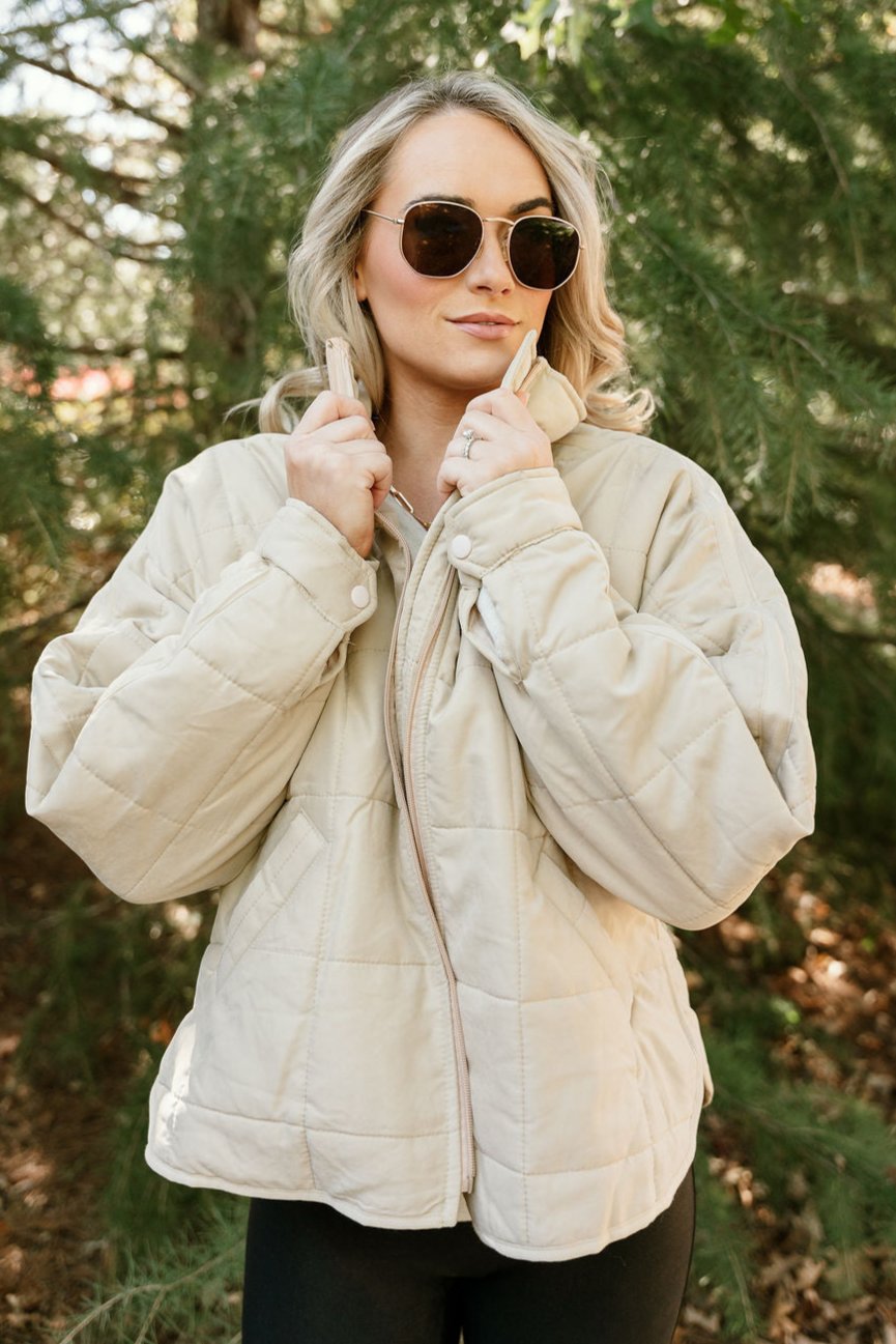 Lara Quilted Long Sleeve Puffer Jacket- beige-close up top view