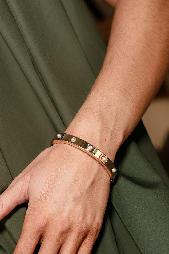 Jane Gold & Pearl Clasp Bangle Bracelet- close up side view
