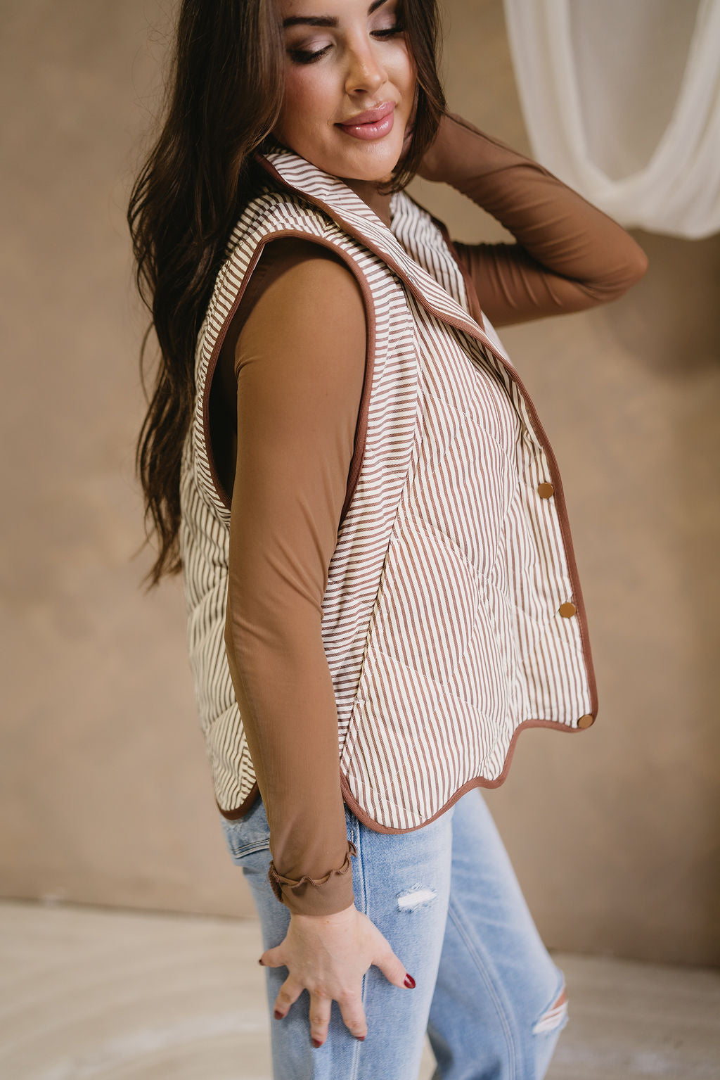 Capri Stripe Scallop Hem Vest-brown- side view