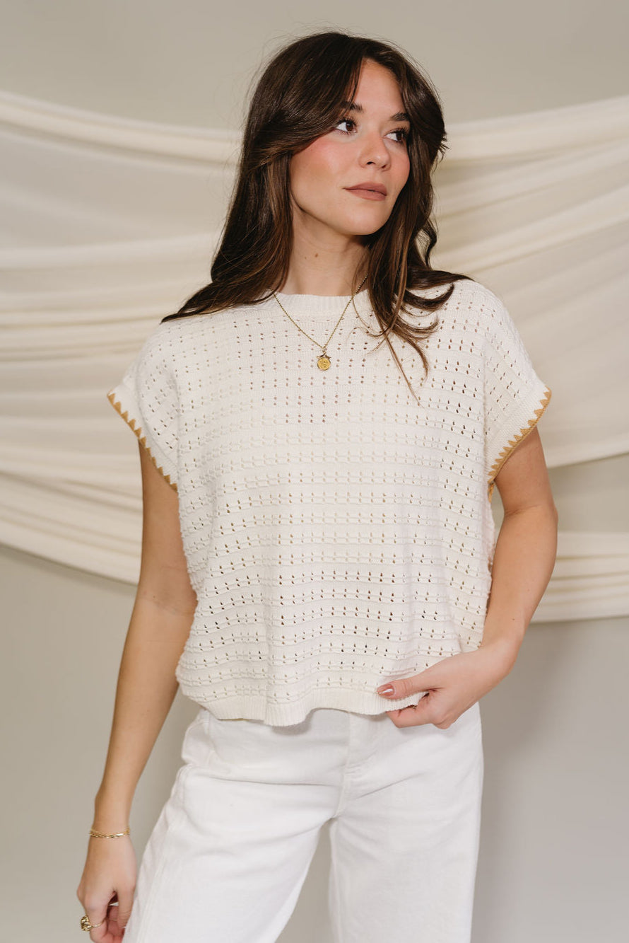 Clara Cream & Camel Knit Short Sleeve Top- close up front view