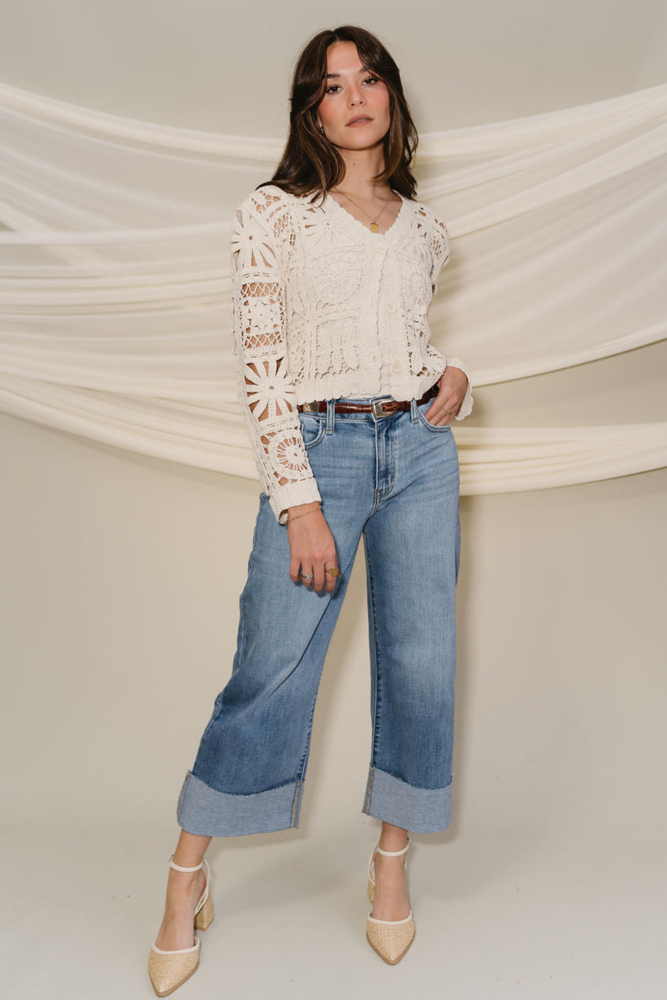 Kancan: Blake Medium Wash Cropped Cuff Hem Jeans- full body view