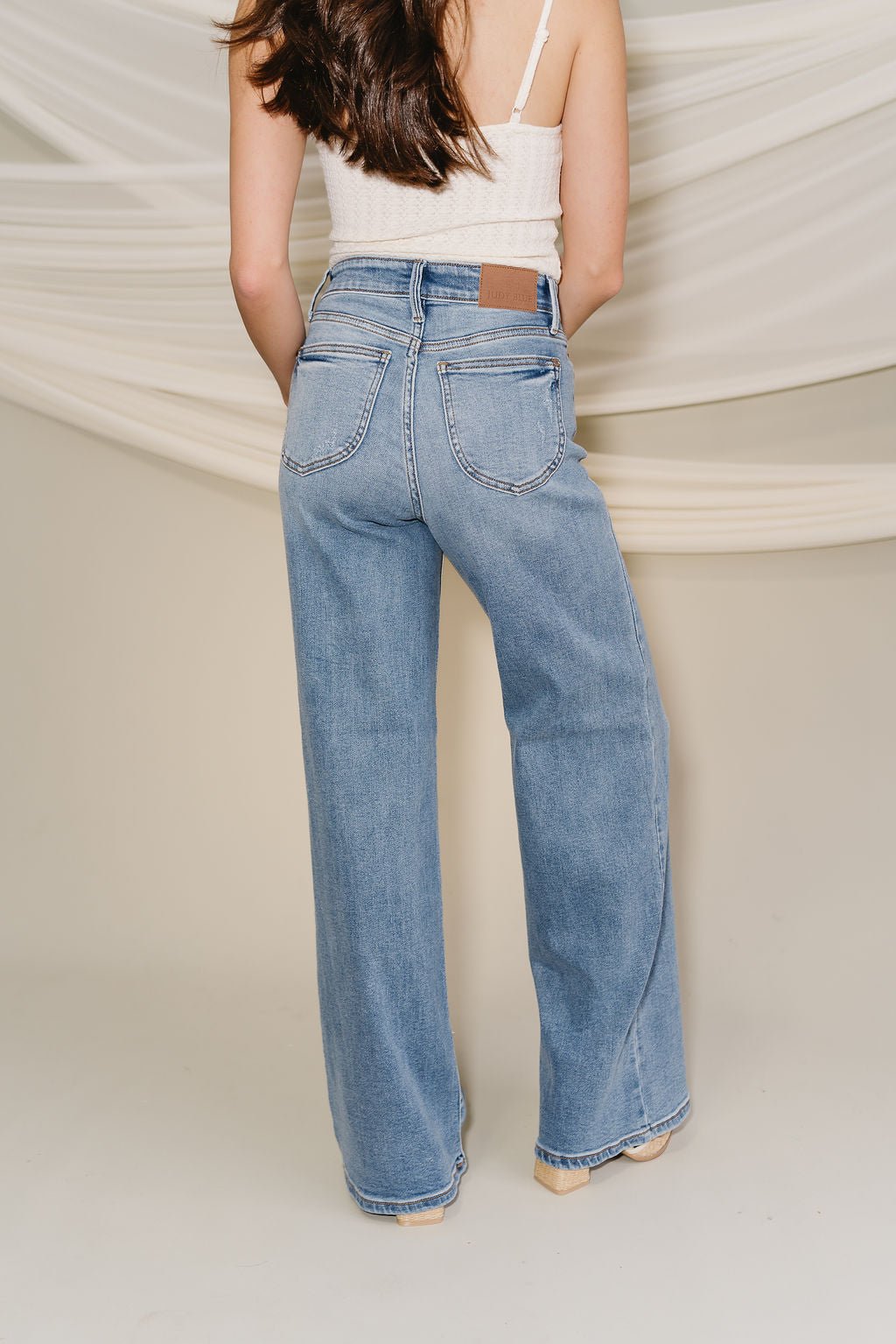 Judy Blue: Ariah Medium Wash Wide Leg Jeans- back view