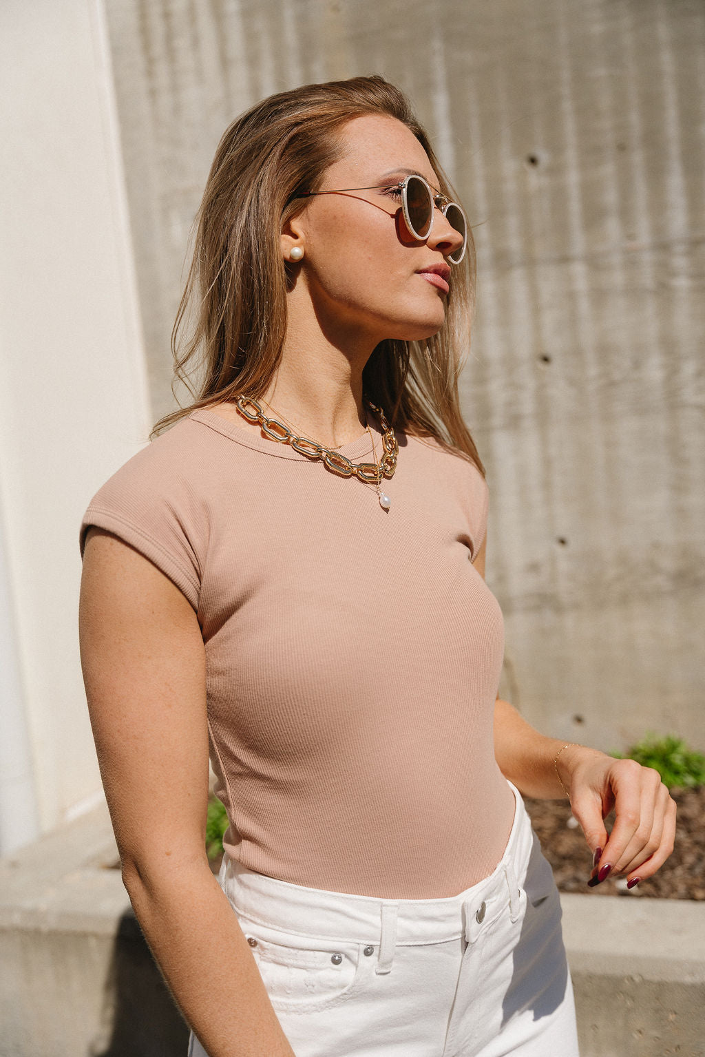 Solana Dark Taupe Ribbed Short Sleeve Bodysuit - close up side view