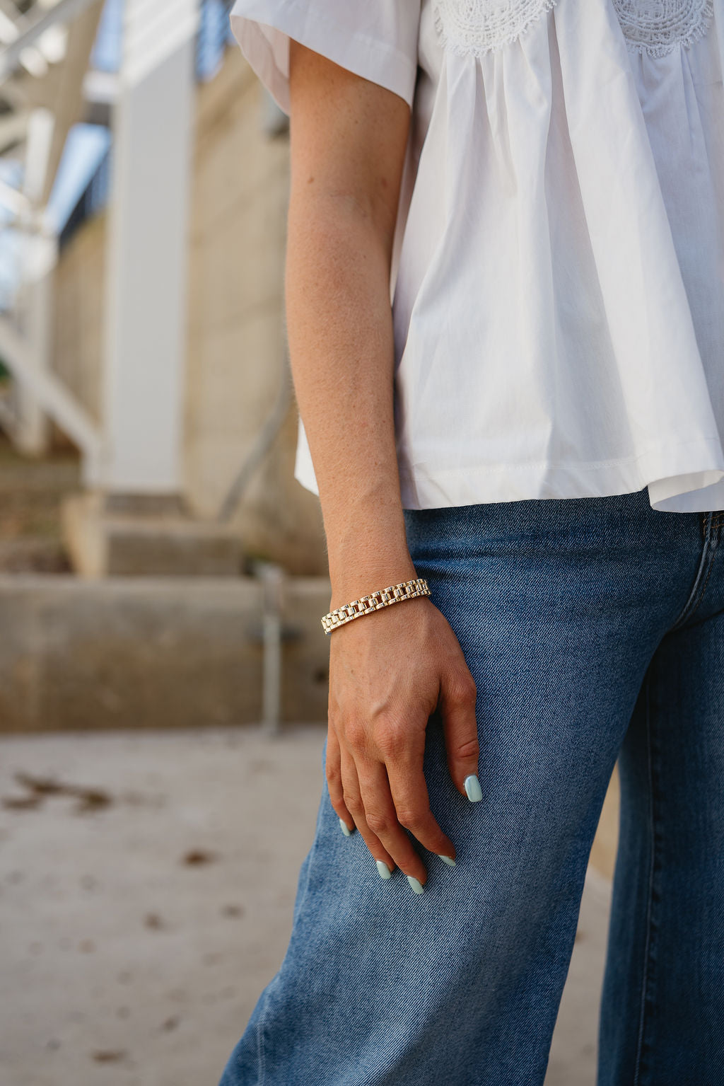 Julia Gold Chain Link Bracelet- right side view