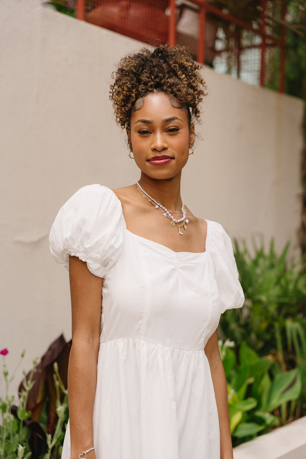 Bethany White & Navy Puff Sleeve Midi Dress - upper body front view