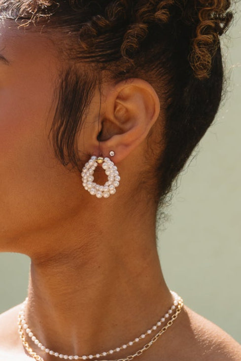The Paloma Twisted Pearl Earrings - close up