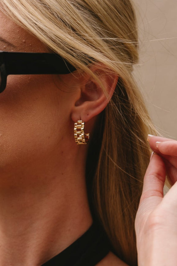 Bailey Gold Chain Link Hoop Earrings - close up of earrings on model