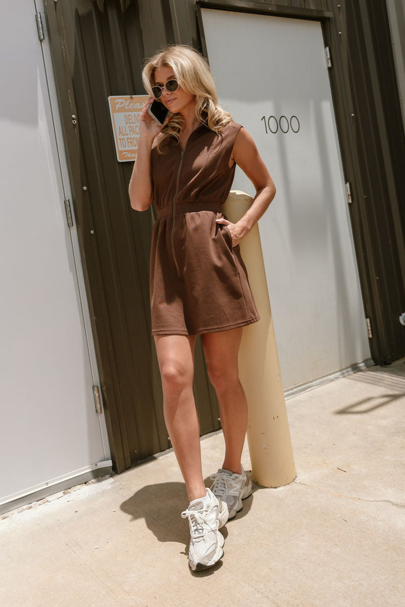 brown zip up dress Women's Brown Zip-Front Shift Dress
