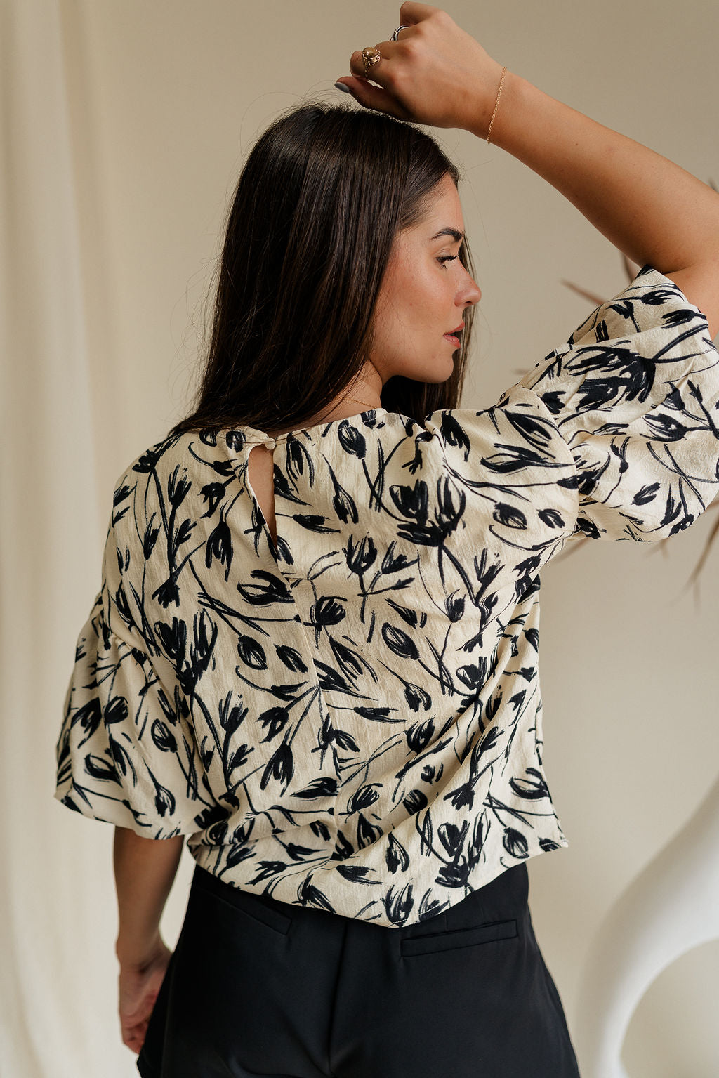 Anaya Black Cream Floral Puff Sleeve Top Lizard Thicket