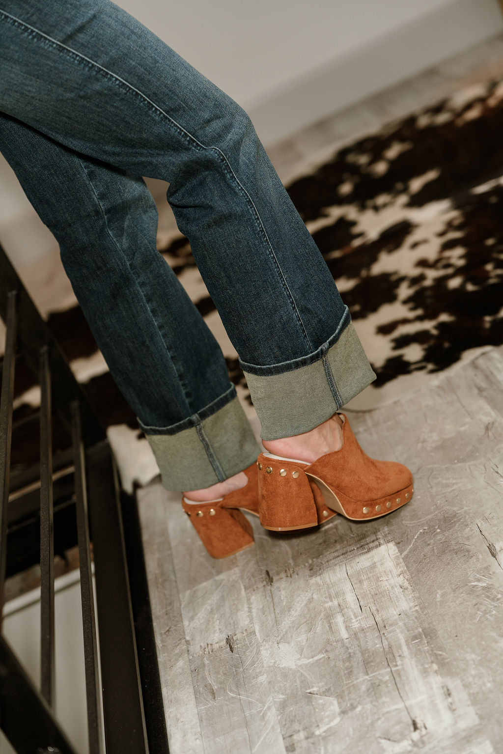 Sierra Caramel Suede Platform Clog- close up side view