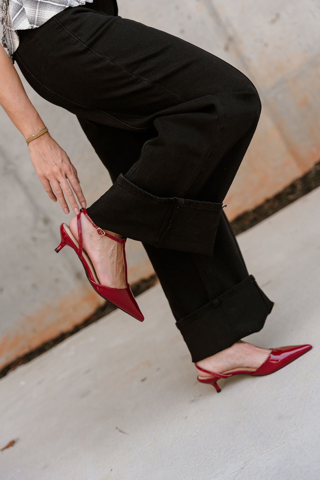 Stile Cherry Red Patent Leather Pointed Toe Heel- full side view