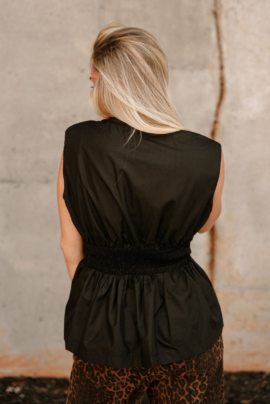 Gia Black & Gold Zip-Up Flare Tank-close up back view