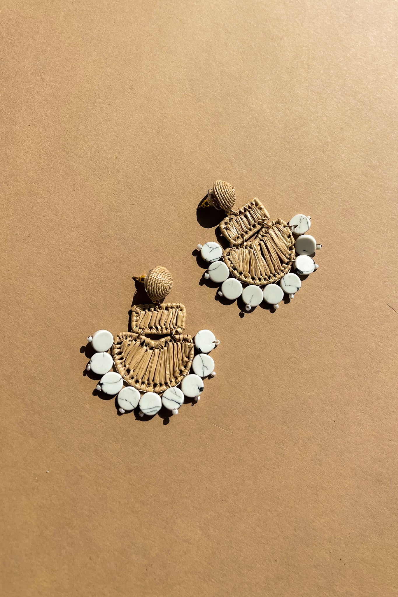 Alina Marble & Woven Straw Dangle Earring- close up front view