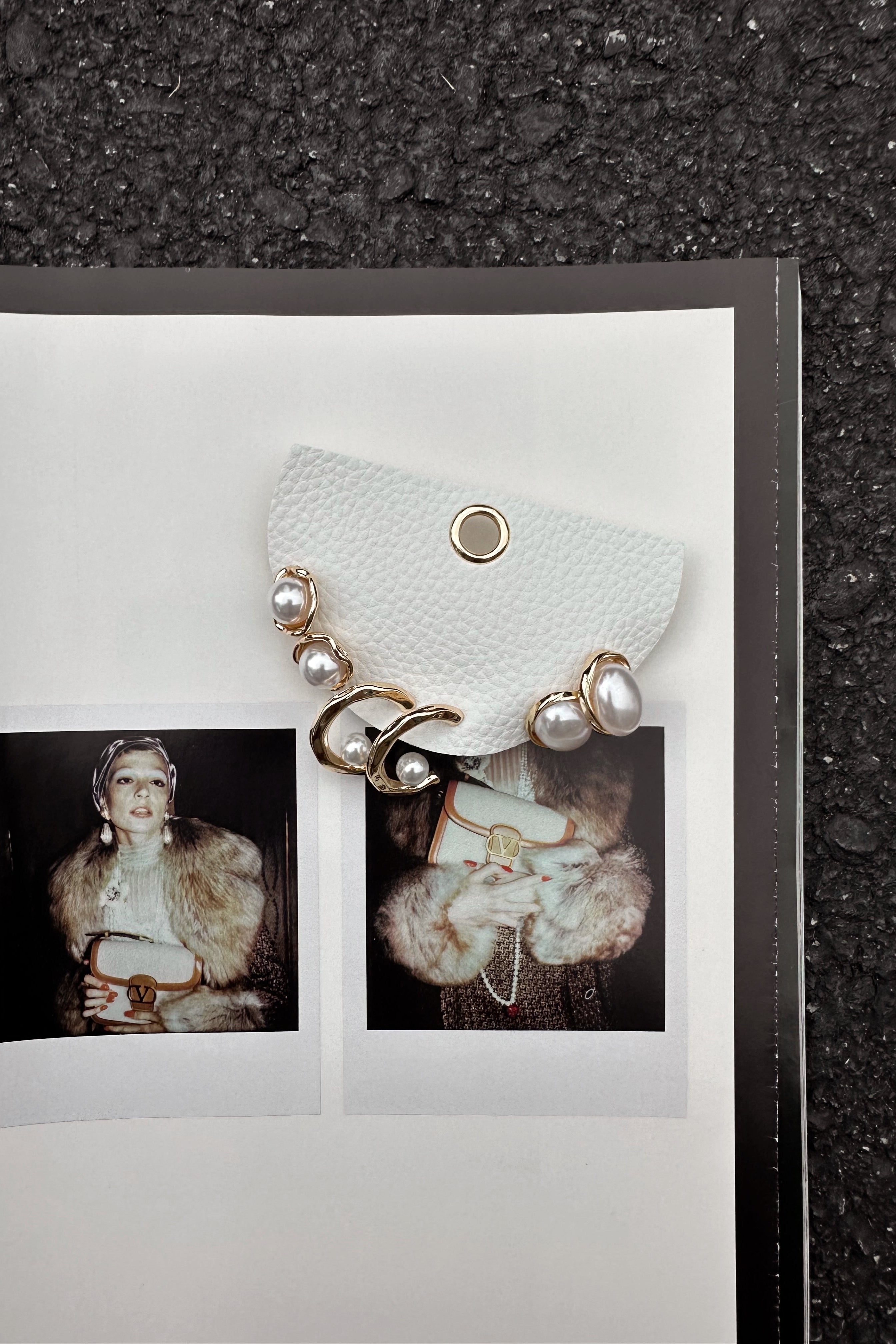 Heather Gold & Pearl Earring Set - flat lay