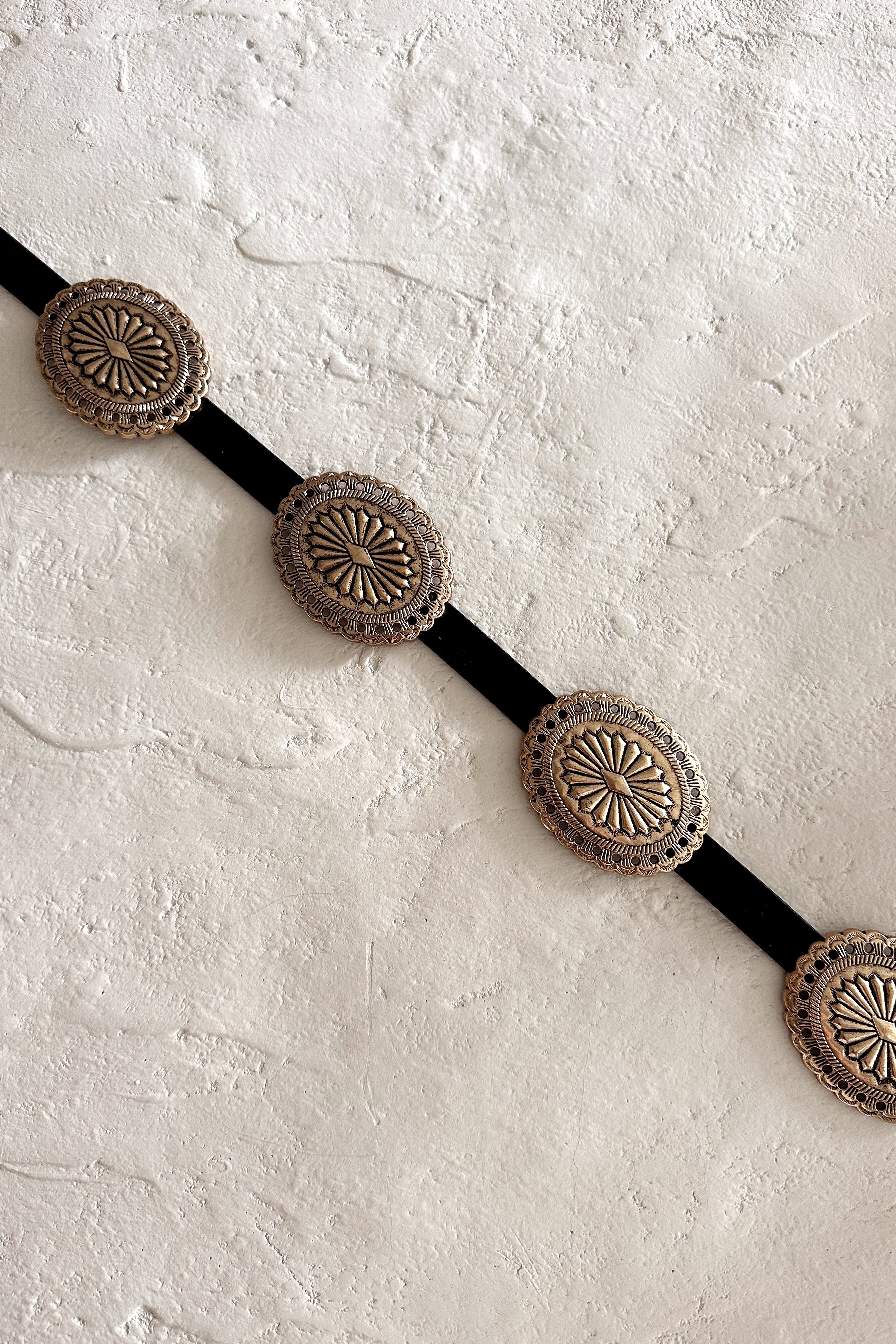 Amora Gold &amp; Black Western Medallions Belt- close up side details view