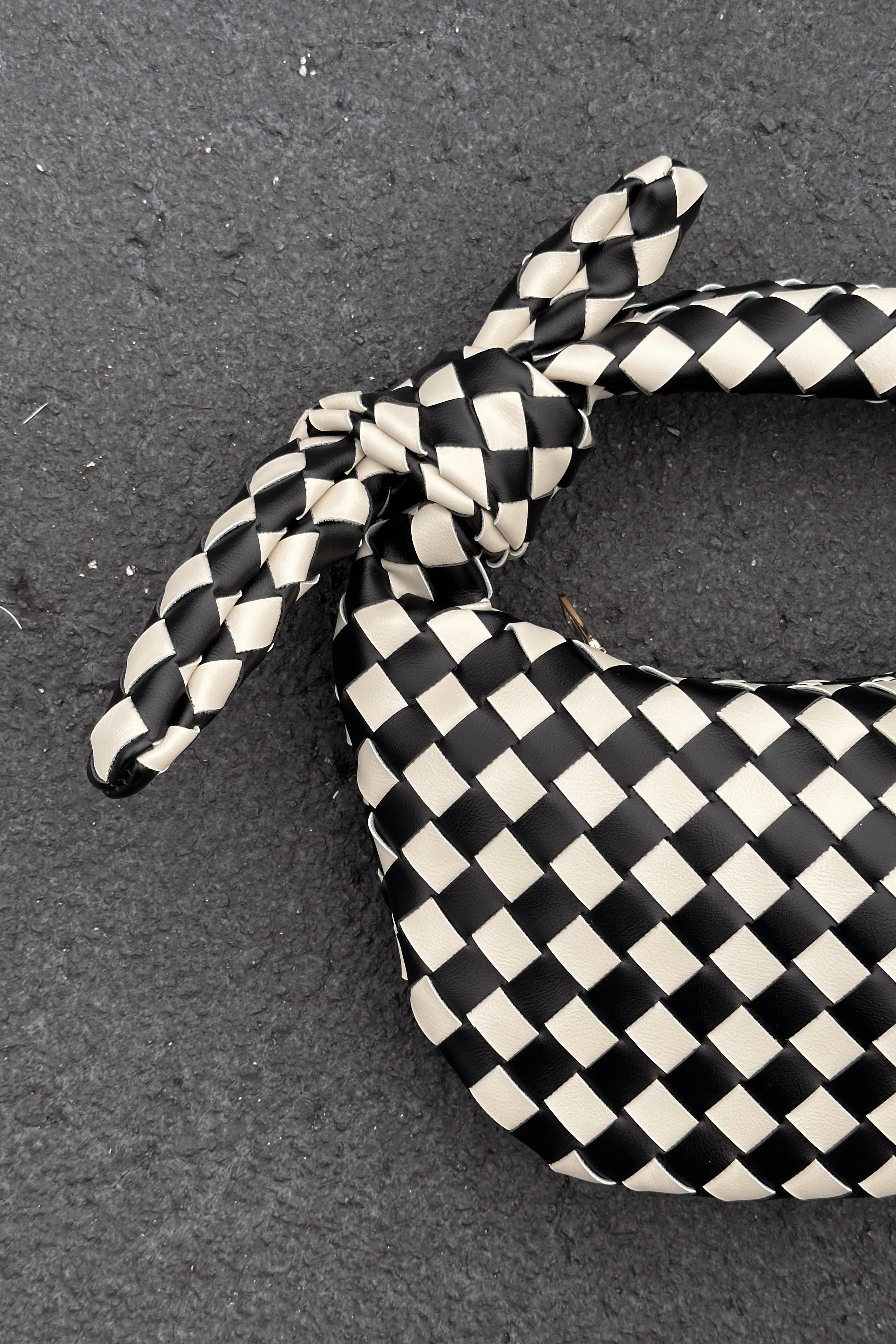 Tessa Black & White Checkered Knot Purse- left side view