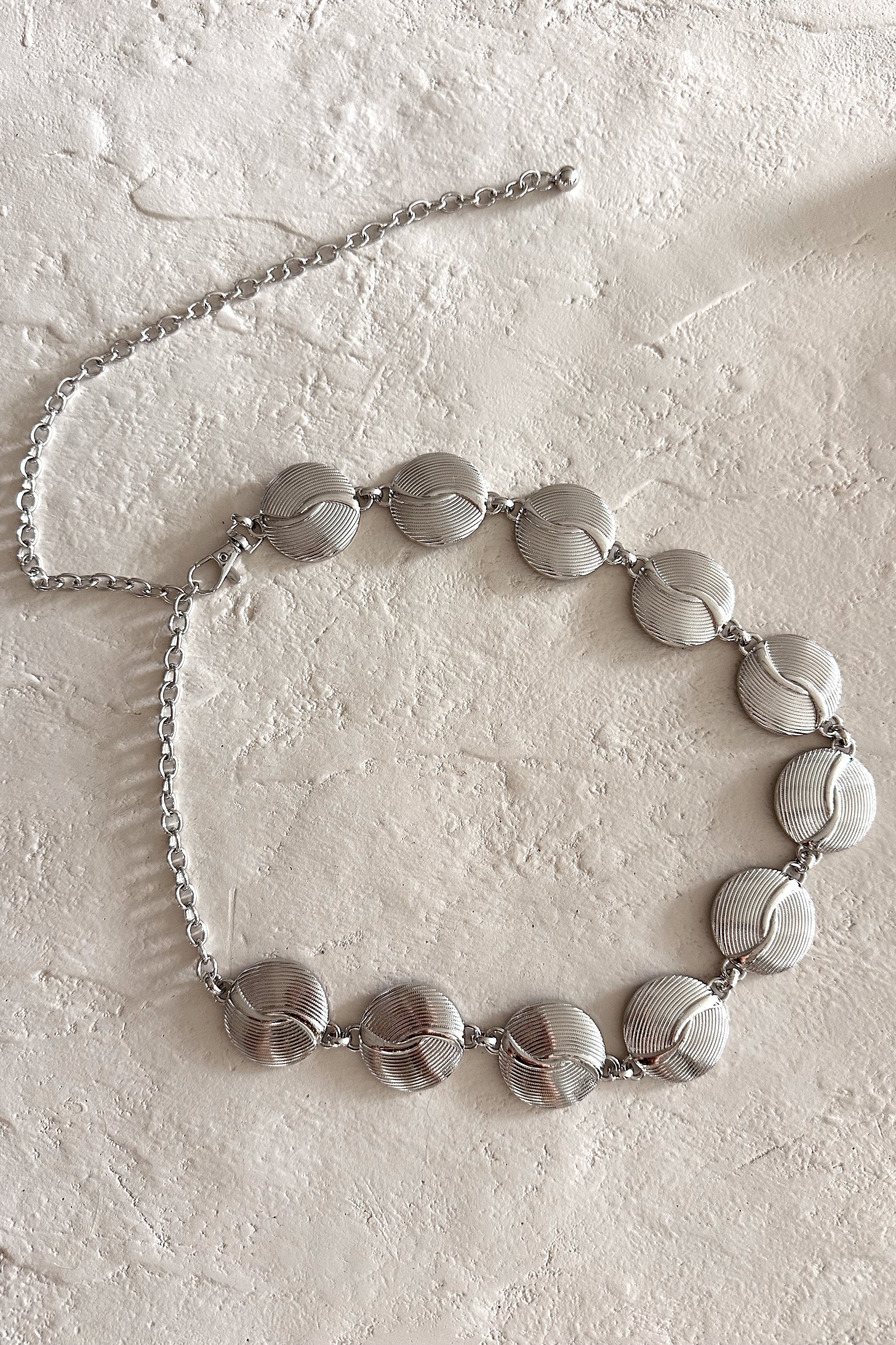 Ava Silver Medallions Chain Link Belt- ariel view