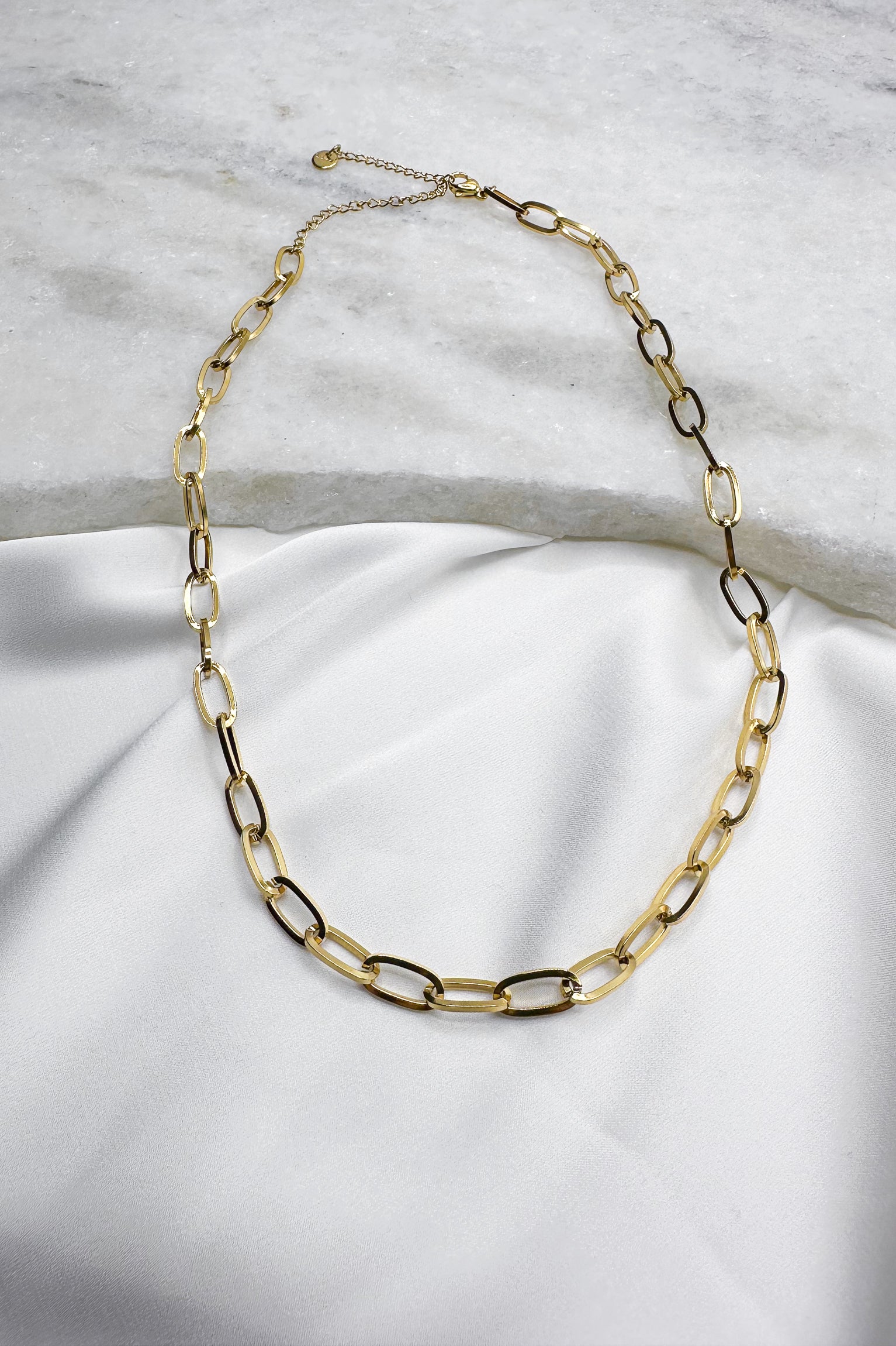 Ava Chain Link Adjustable Necklace-gold-front view