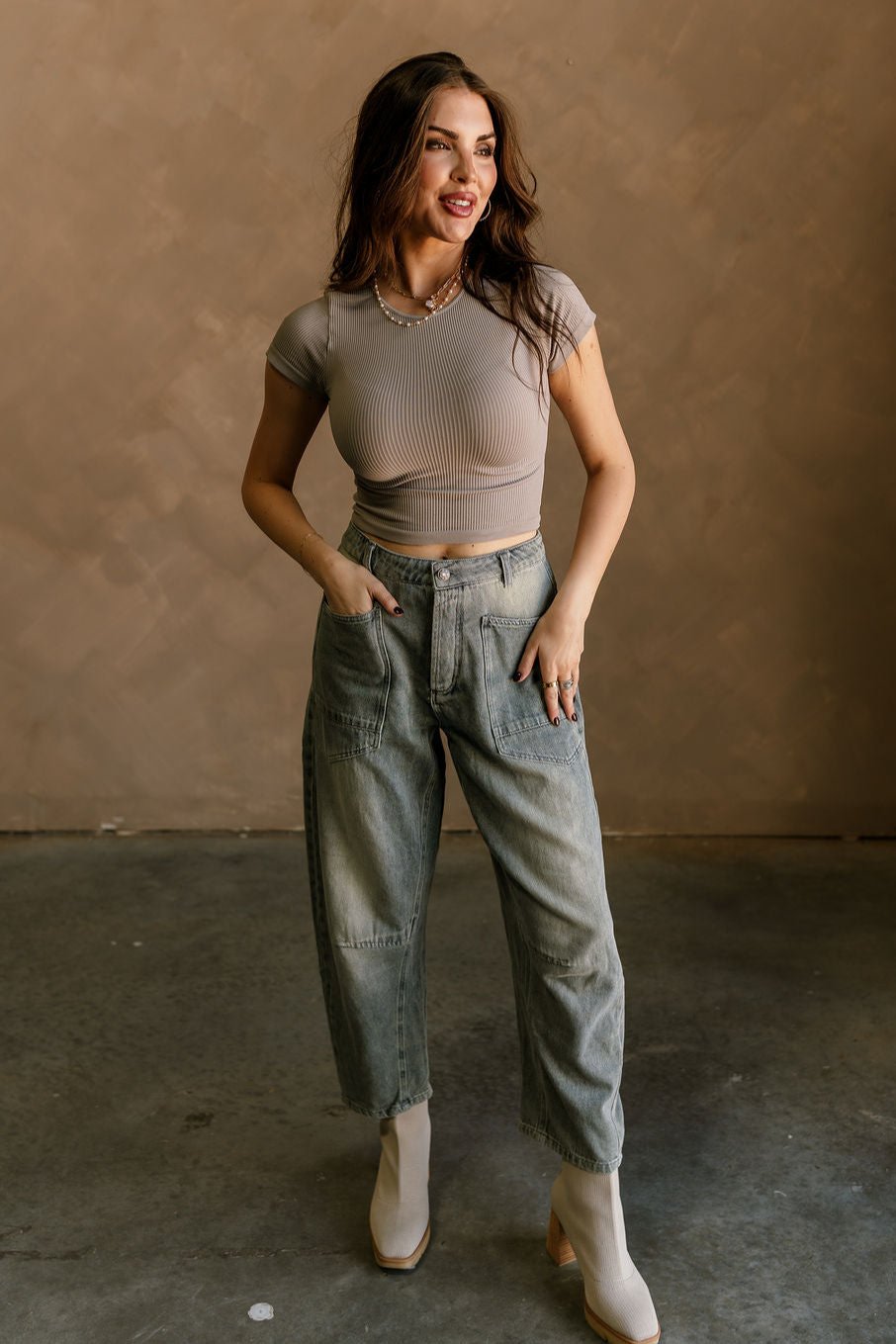 Emilia Sand Wash Barrel Jeans- full body view