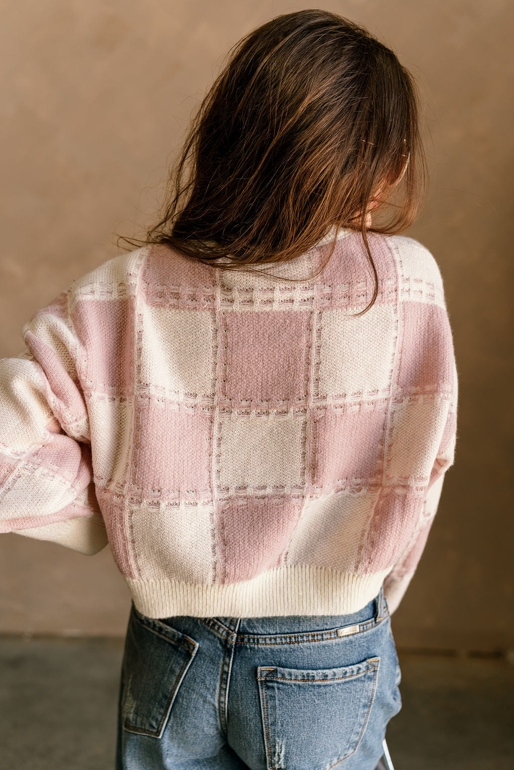 Elora Dusty Pink & Cream Plaid Sweater- close up back view