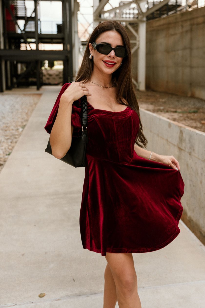 Jordyn Burgundy Velvet MIni Dress- close up front view