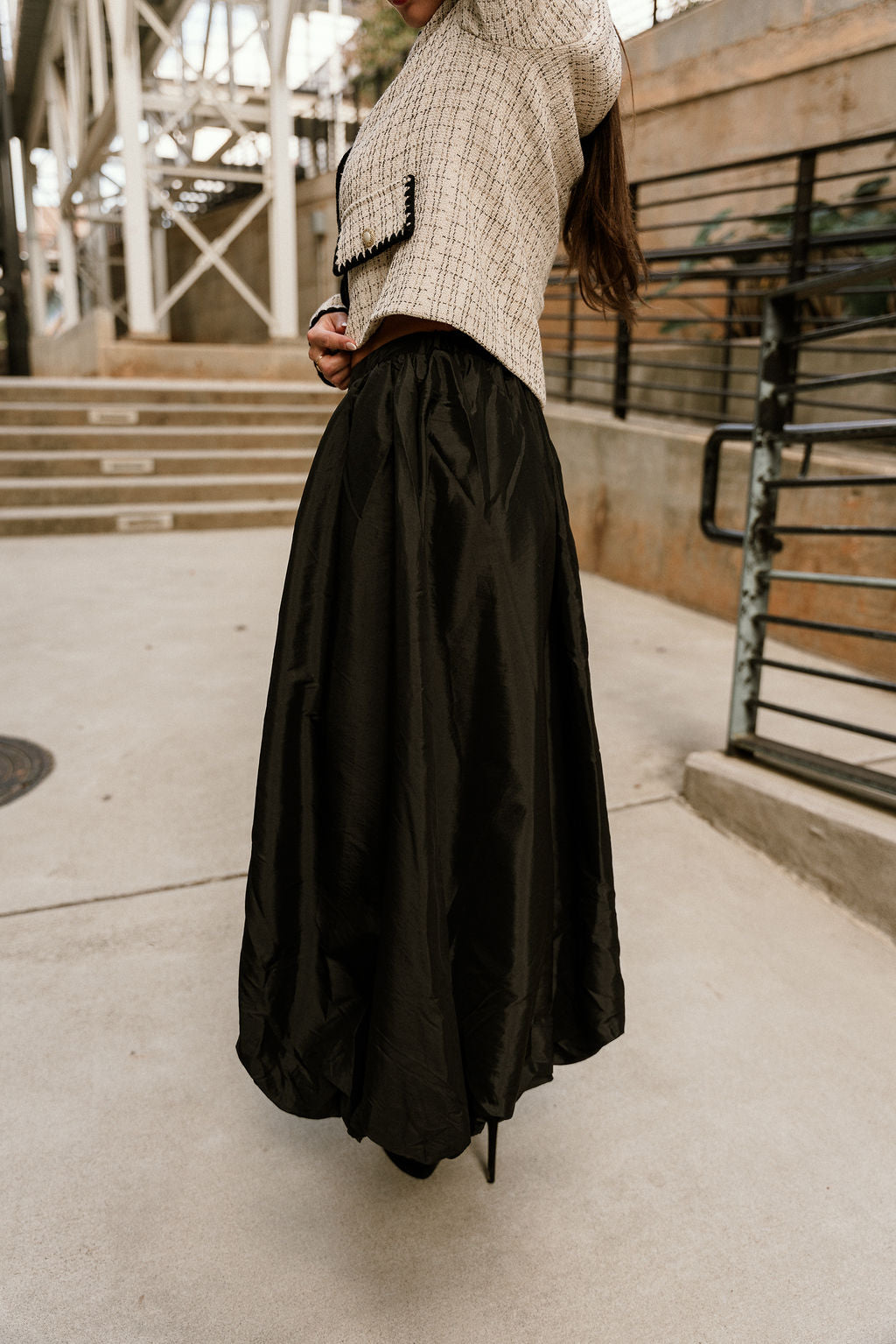 Leighton Black Bubble Midi Skirt- side view