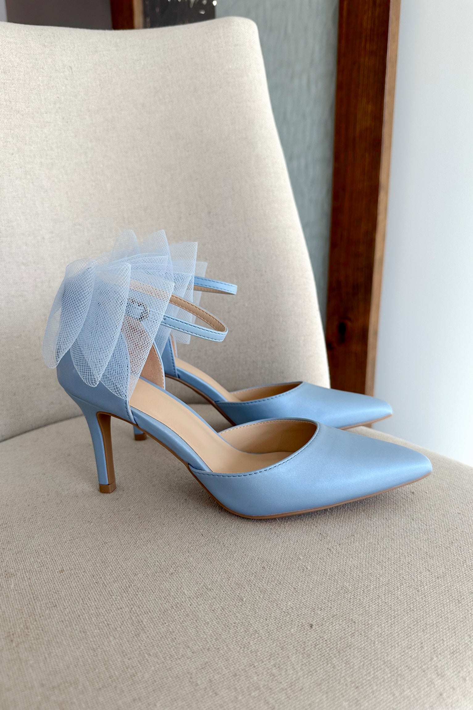 Karmen Blue Bow Pointed Toe Heel- right side view