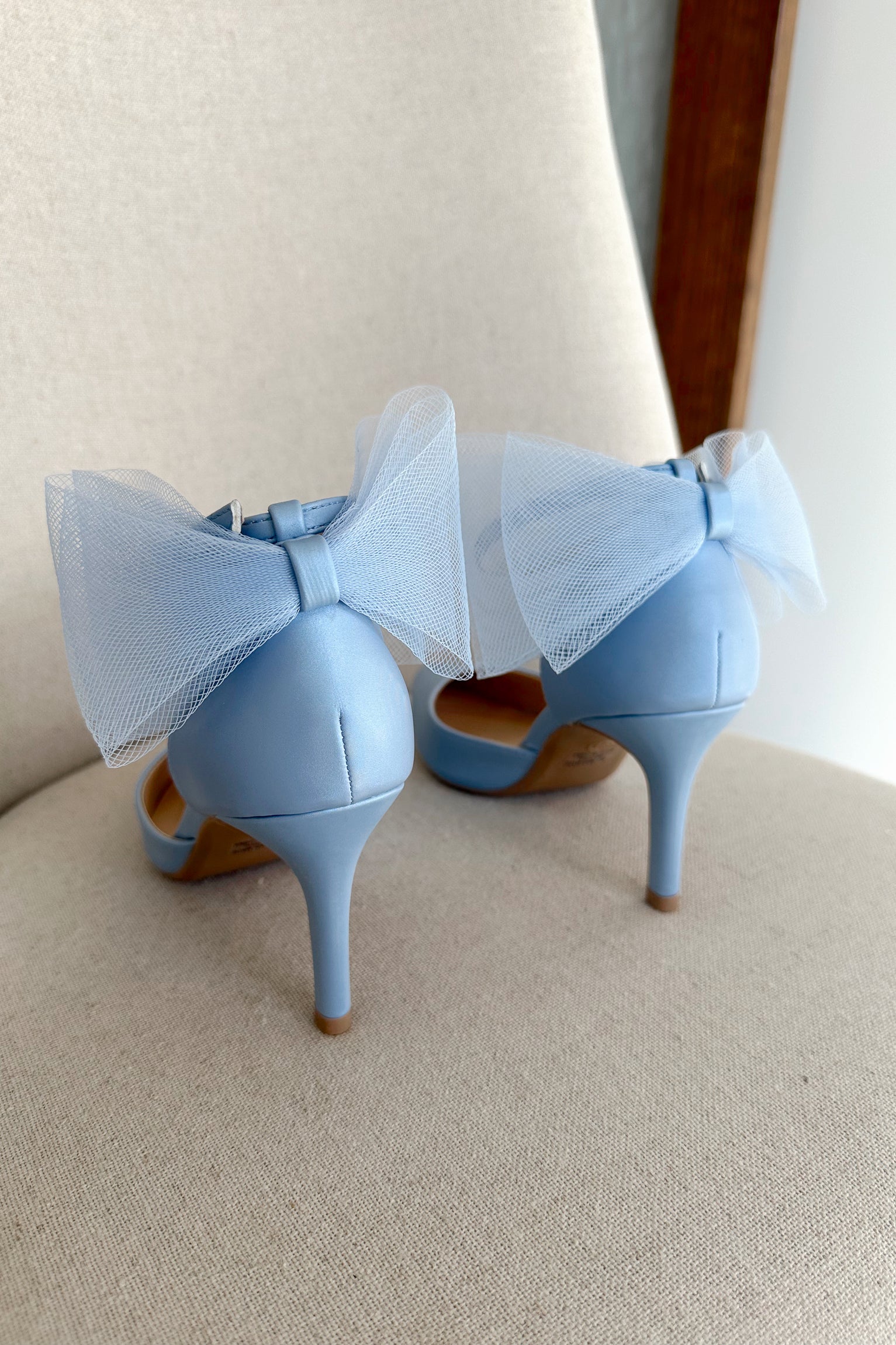 Karmen Blue Bow Pointed Toe Heel- back heel view