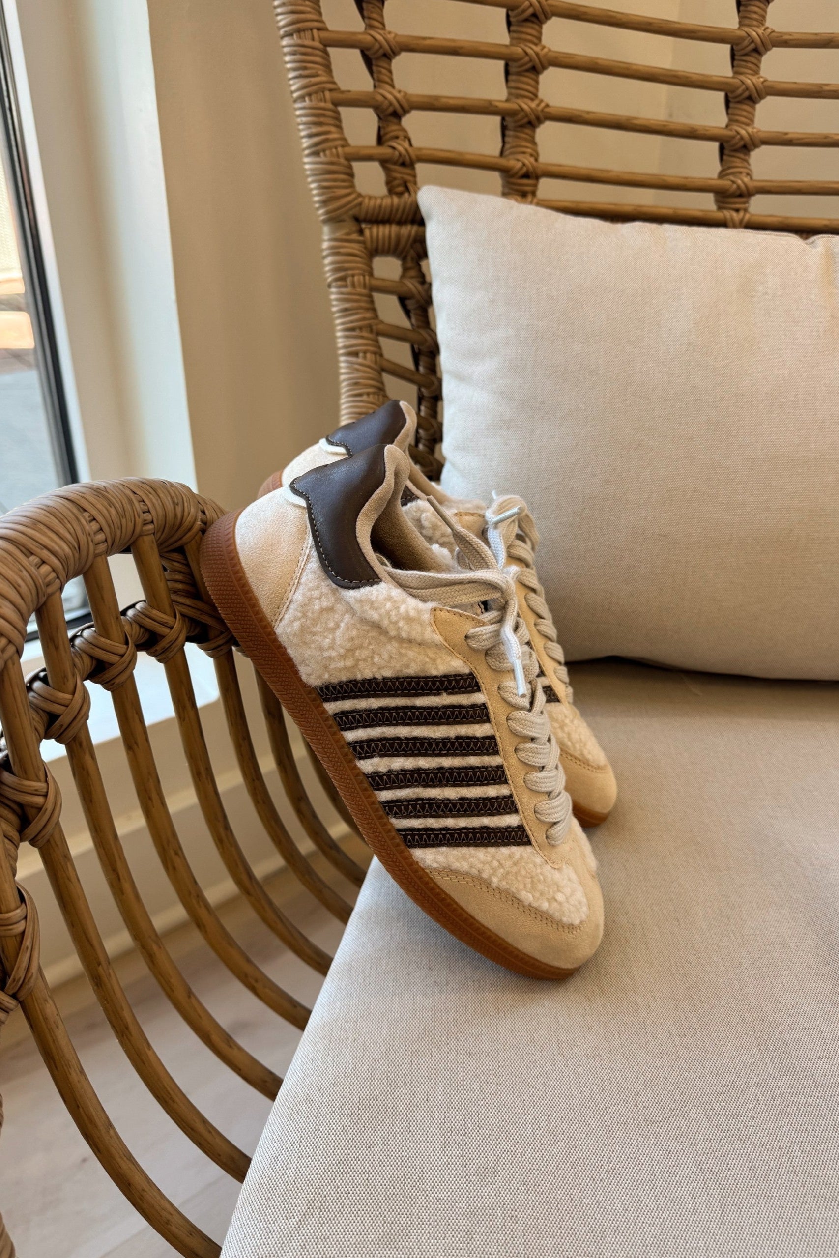 Shu Shop Stevie Beige Shearling Sneaker- full side view